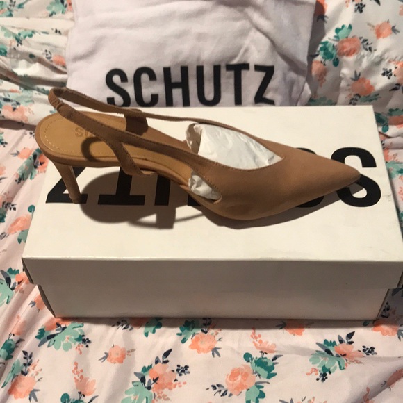 Schutz - Picture 5 of 6